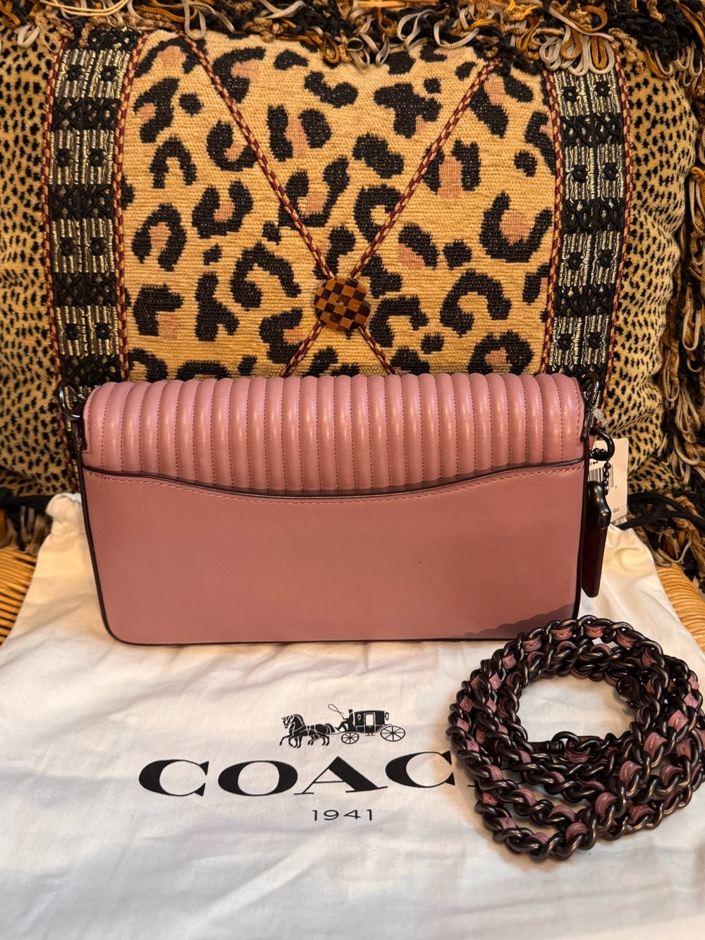 Coach 1941 Quilted Rivets Dinky in Dusty Rose - Picture 2 of 9